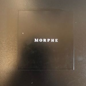 Morphe 9a Golden eyeshadow palette!